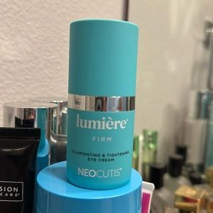 Neocutis lumiere FIRM